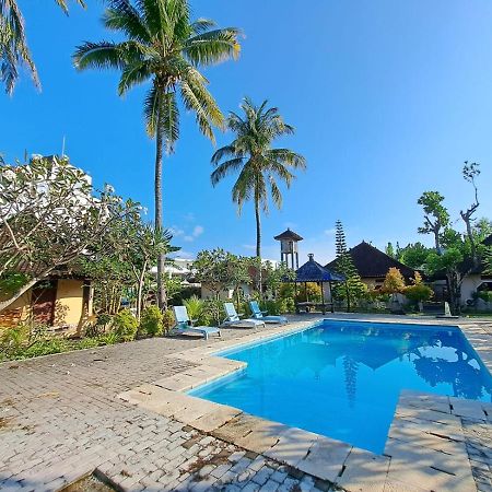 Surfers Beachfront Lombok Hotel Kuta  Екстериор снимка