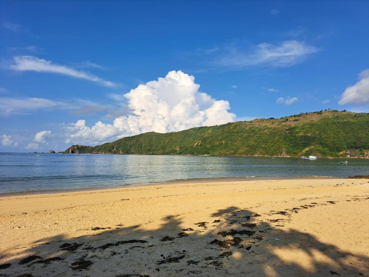 Surfers Beachfront Lombok Hotel Kuta  Екстериор снимка